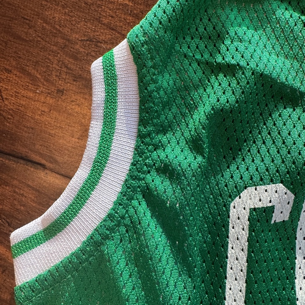 NBA Green Celtics Dog  Jersey - Picture 5 of 9